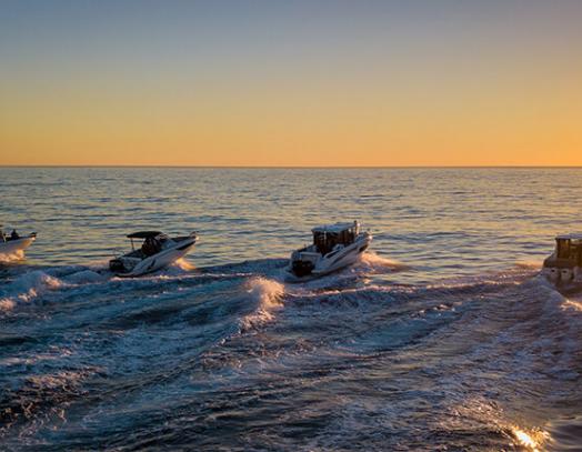 bateaux hors-bord