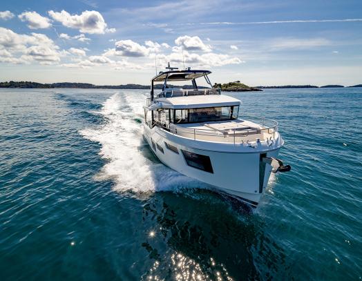 configurator-thumbnail-grand-trawler-63.jpg